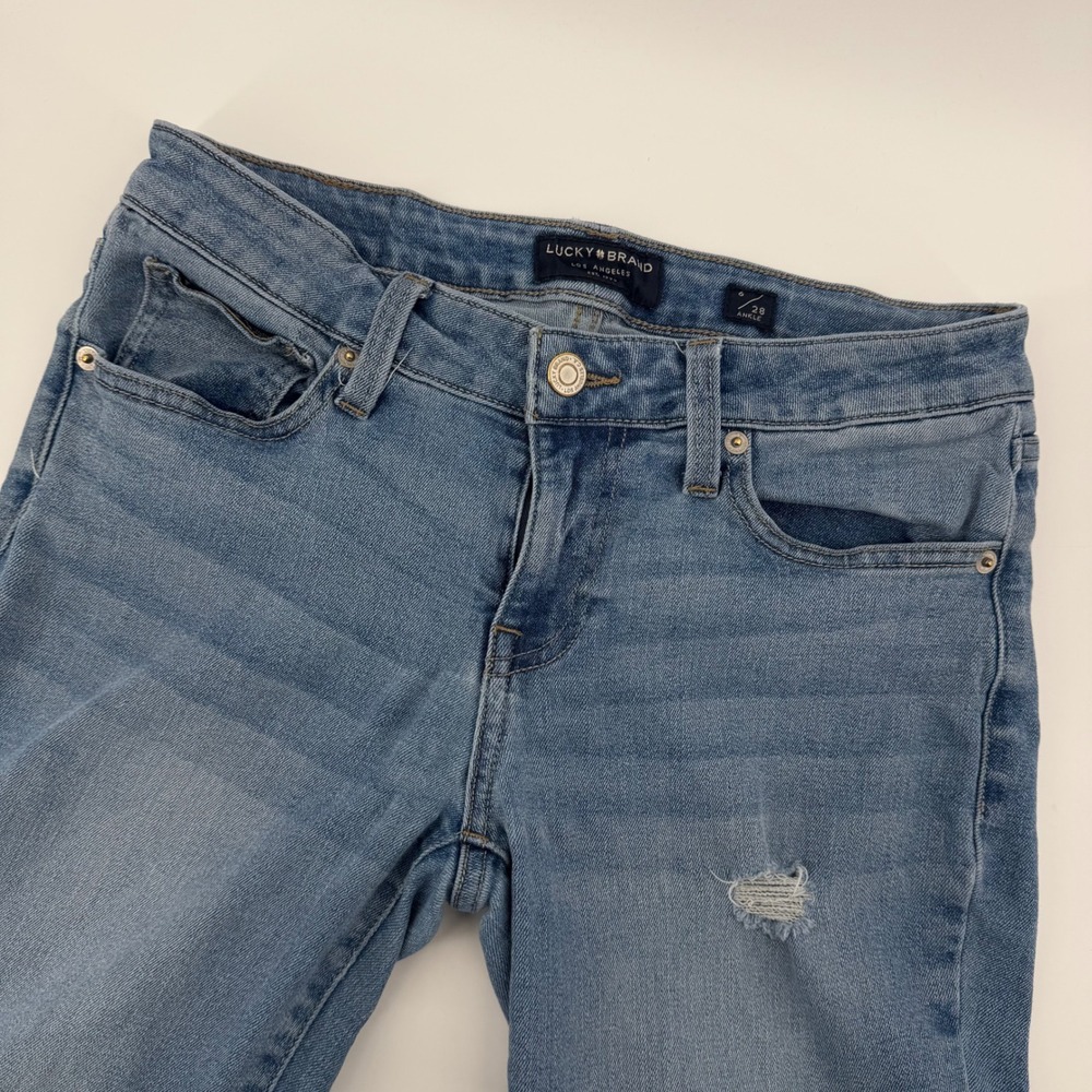 Lucky‎ Brand Lolita Low Rise Skinny Ankle Jeans Distressed Light Wash Size 6/28